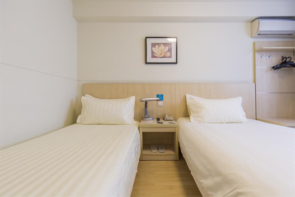 Jinjiang Inn - Heze Coach Station מראה חיצוני תמונה